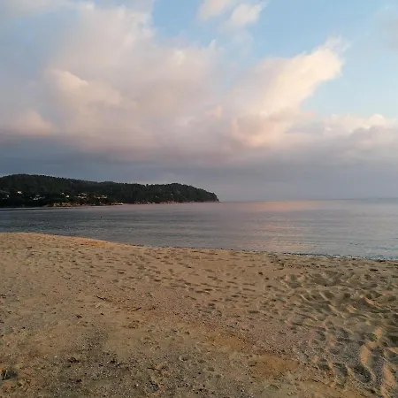 Apartamento Litsa's House Platanias Agia Paraskevi (Skiathos)