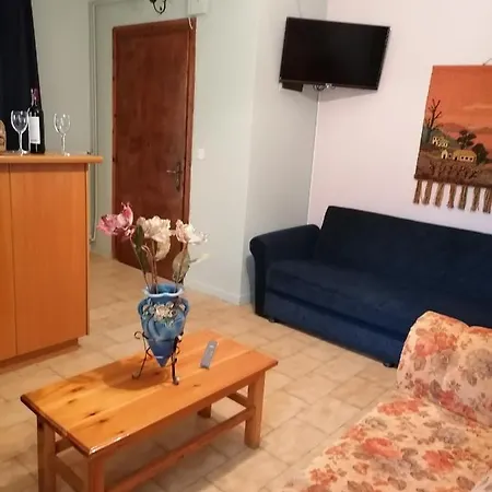 Apartamento Litsa's House Platanias