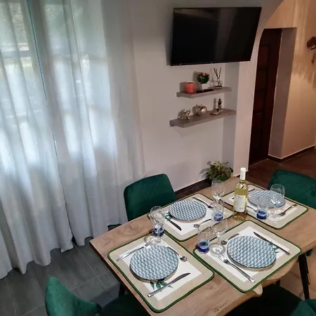 Litsa's House Platanias Διαμέρισμα *