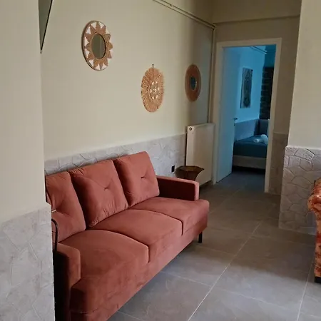 Litsa's House Platanias Apartamento Agia Paraskevi (Skiathos)
